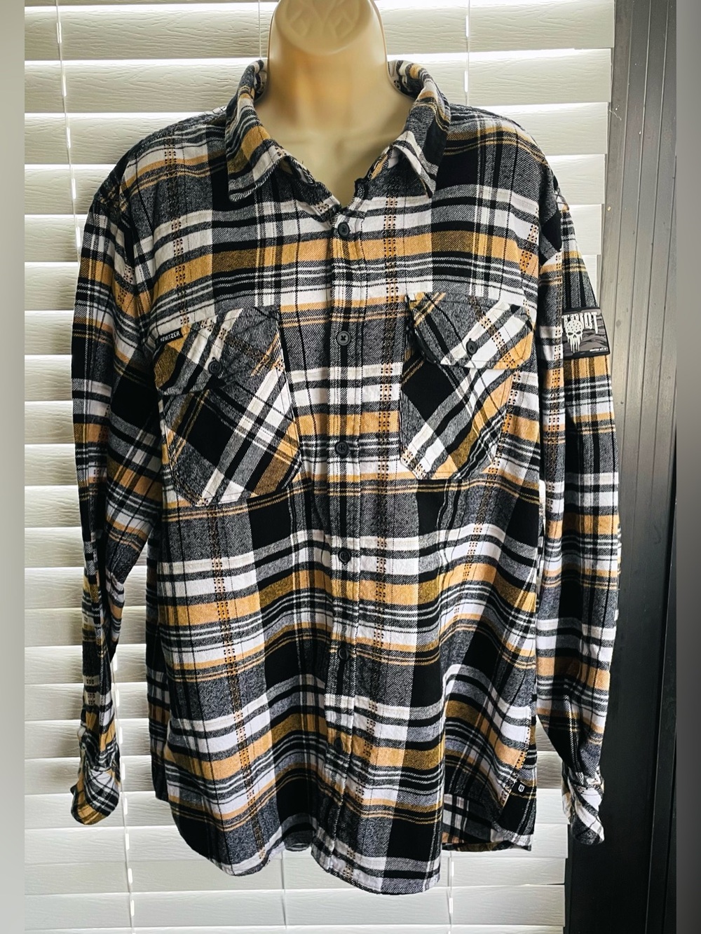 Howitzer Plaid “We The People” Flannel Shirt-Button-Up-L/Sleeve-Mens Size 2XL